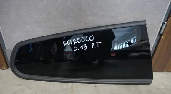 Volkswagen Scirocco Rear side window