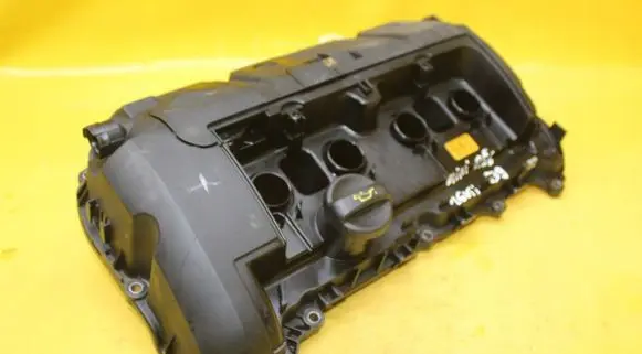 Mini One - Cooper Coupe R56 Rocker cam cover 