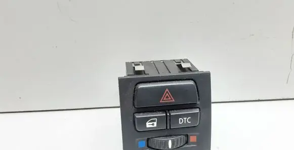 BMW 3 E90 E91 Hazard light switch 9132421 61319132421