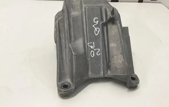Audi Q5 SQ5 Engine mounting bracket 80A199307D