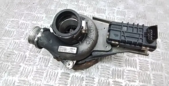 Volvo V70 Turbo 30757080