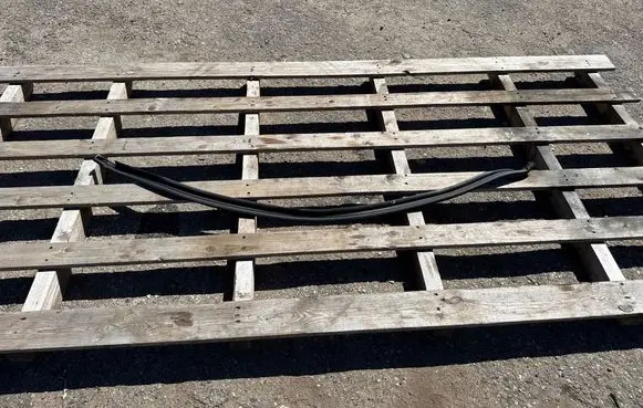 Opel Vivaro Engine compartment rubber 