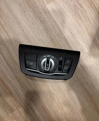 BMW X3 G01 Light switch 9472965