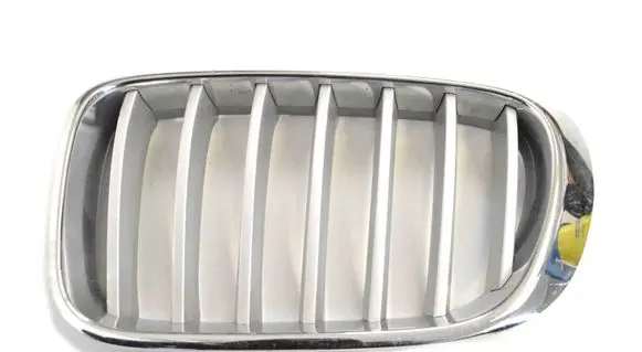 BMW X3 F25 Front bumper upper radiator grill 7237421 7210725