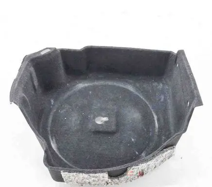 Trunk/boot floor carpet liner