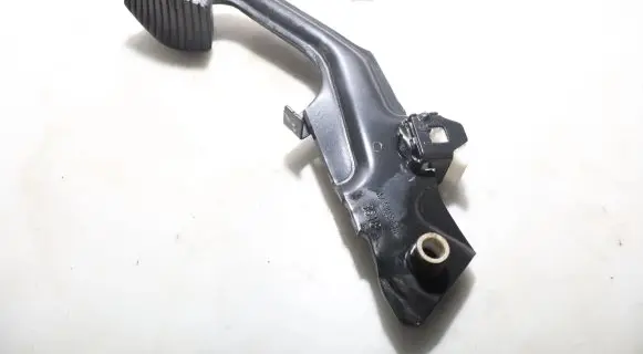 Clutch pedal