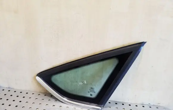 Ford Focus Rear side window