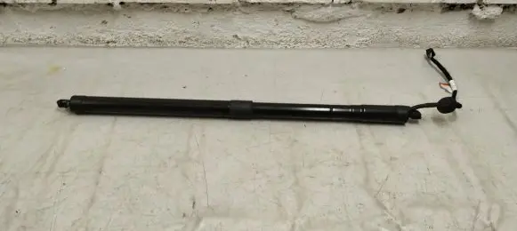 Volvo XC60 Tailgate strut 32136006