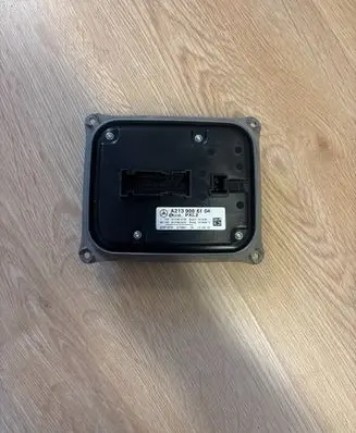 Mercedes-Benz E W213 Headlight ballast module Xenon A2139006104