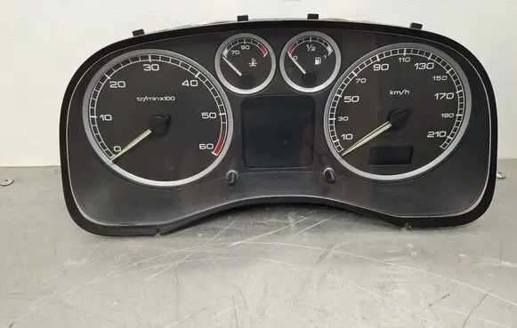 Peugeot 307 Speedometer (instrument cluster) P9636708880 P9636708880E