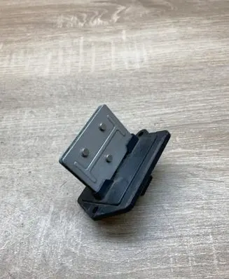Mazda 323 F Heater blower motor/fan resistor RC1M4F33