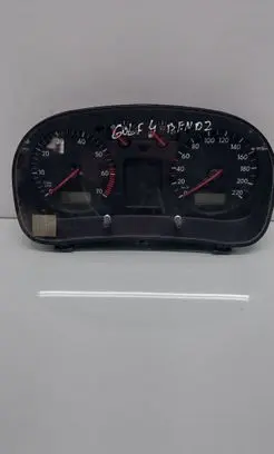 Volkswagen Golf IV Speedometer (instrument cluster) 0263618030 1J0920802