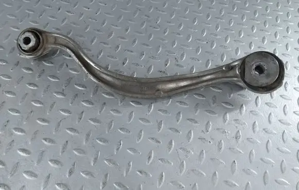 Citroen DS5 Rear control arm 9801145780