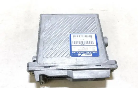Fiat Bravo - Brava Engine control unit/module r04080003e 80537f