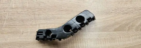 Jeep Grand Cherokee Front bumper mounting bracket 68144219AE