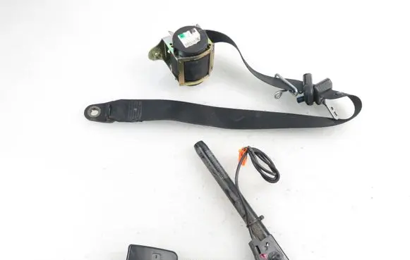 Ford Focus C-MAX Front seatbelt 3M51R61208AD 3M51R61294AC
