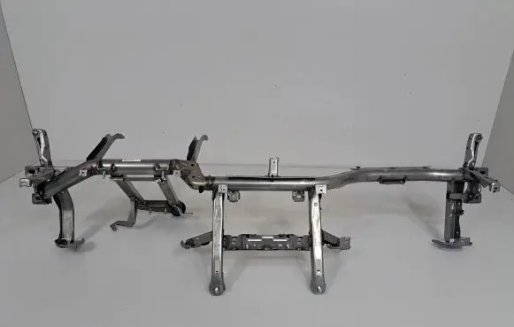 BMW X4 G02 Dashboard cross member/frame bar 6822010 9393777