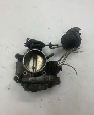 Audi A4 S4 B6 8E 8H Throttle valve 058133063