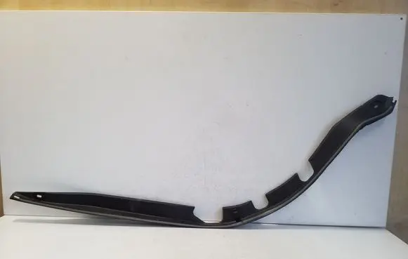 Toyota bZ4X Tailgate trim 