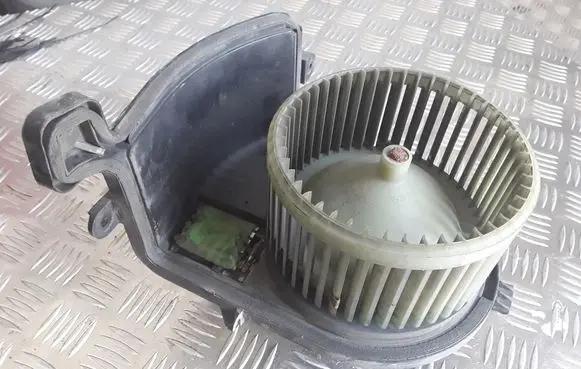 Renault Clio II Heater fan/blower 576320300