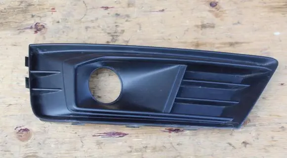 Audi A4 S4 B9 Front bumper lower grill 8W0807681C
