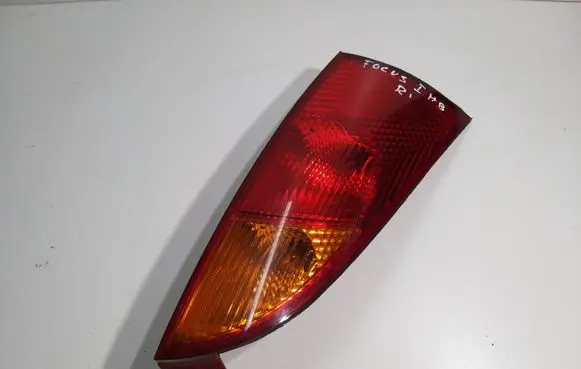 Ford Focus Rear/tail lights 1M5113404AB