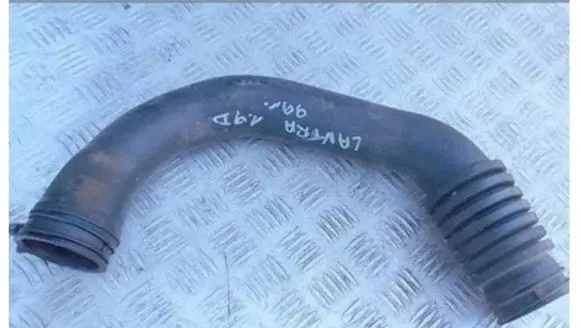 Hyundai Lantra II Air intake hose/pipe