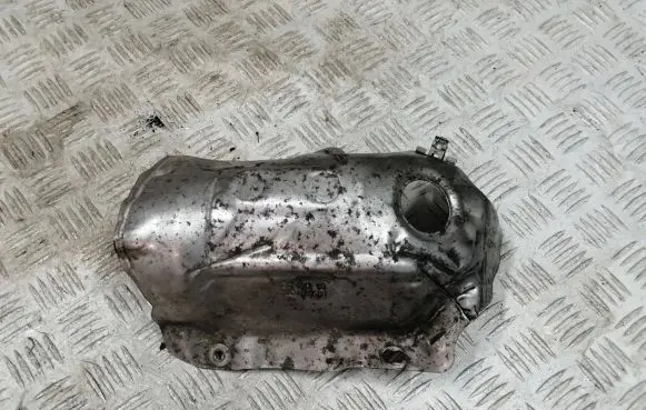 Citroen C3 Aircross Exhaust heat shield 9824001580