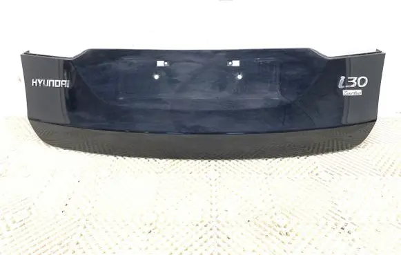 Hyundai i30 Trunk door license plate light bar 87371A6200