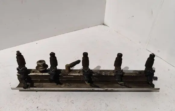 Volvo S80 Fuel injectors set 9186836
