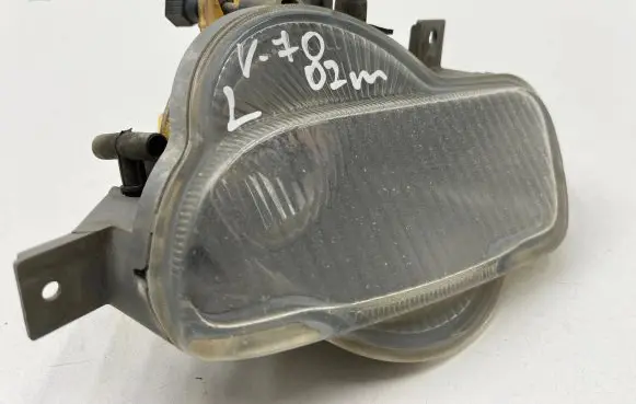Volvo V70 Front fog light 8620228