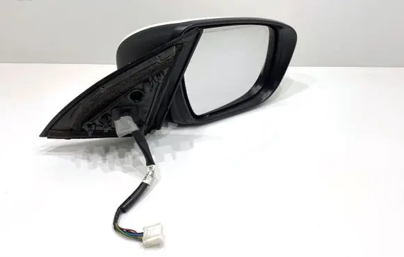 Nissan Qashqai Front door electric wing mirror 326G