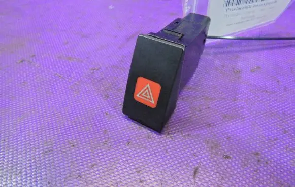 Hyundai Matrix Hazard light switch