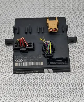 Audi A4 S4 B7 8E 8H Comfort/convenience module 8E0907279L