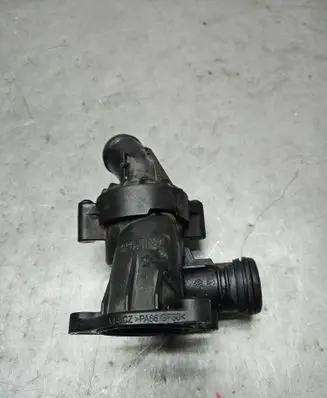 Thermostat/thermostat housing
