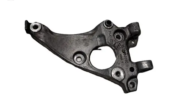 Peugeot 208 I Engine mounting bracket 9672950980