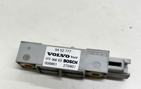 Volvo V70 Airbag deployment crash/impact sensor 9452777