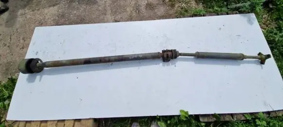 Volkswagen Transporter - Caravelle T4 Rear driveshaft/prop shaft 