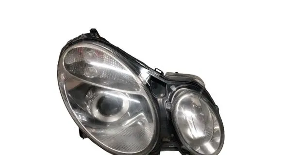 Mercedes-Benz E W211 Headlight/headlamp A0028202426 5DF00827900