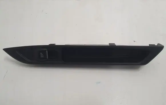 Ford B-MAX Central console control unit AV11R226A37BAW