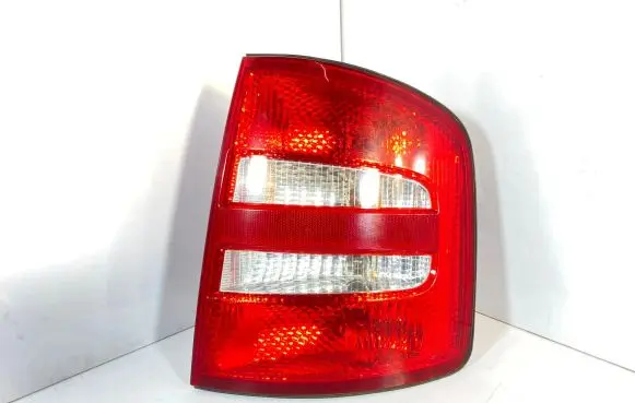 Skoda Fabia Mk1 (6Y) Rear/tail lights