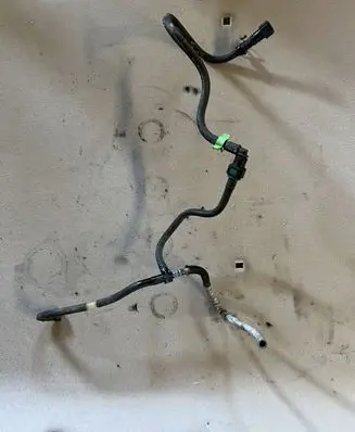 Peugeot 4007 Fuel line/pipe/hose 