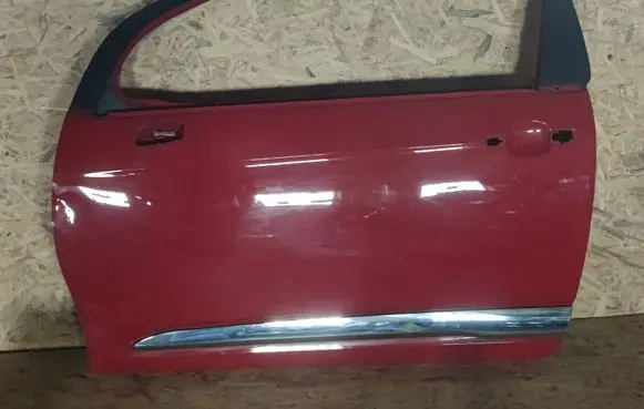 Door (2 Door Coupe)