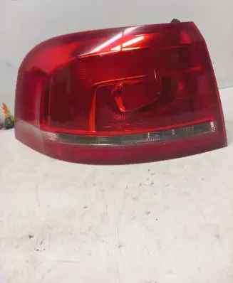 Volkswagen PASSAT B7 Rear/tail lights 3AF945095E 605001 E12990
