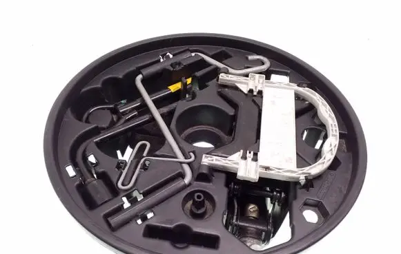 Renault Clio II Tool set 8200122487