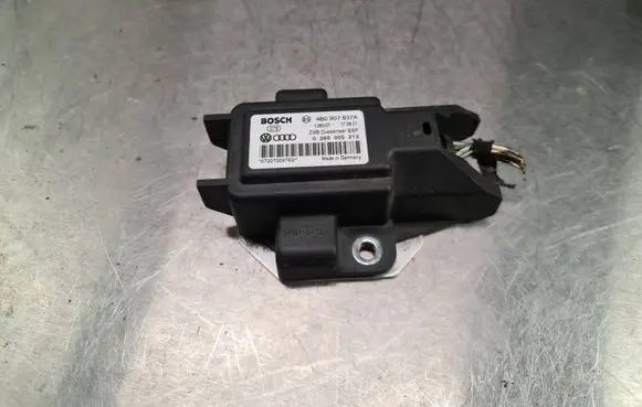 Audi A6 S6 C5 4B ESP acceleration yaw rate sensor 4B0907637A 0265005213