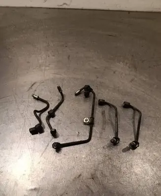 Opel Antara Fuel injector supply line/pipe 
