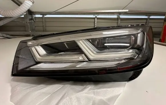 Audi Q5 SQ5 Headlight/headlamp 80A941033