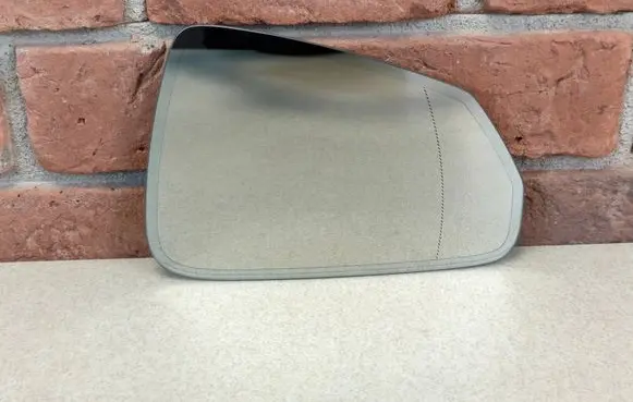 BMW 2 Active Tourer U06 Wing mirror glass 5A18092