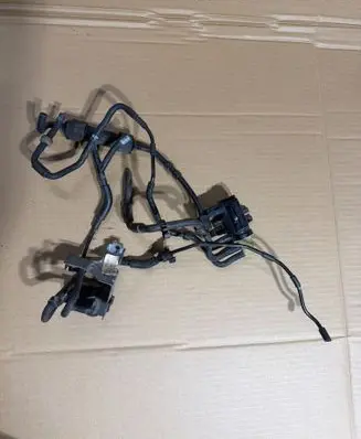 Skoda Superb B6 (3T) Turbo solenoid valve 1K0906627A 09T173 70086800